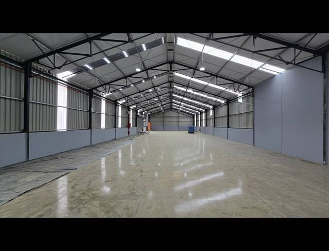 750M² WAREHOUSE TO LET IN EASTLEIGH